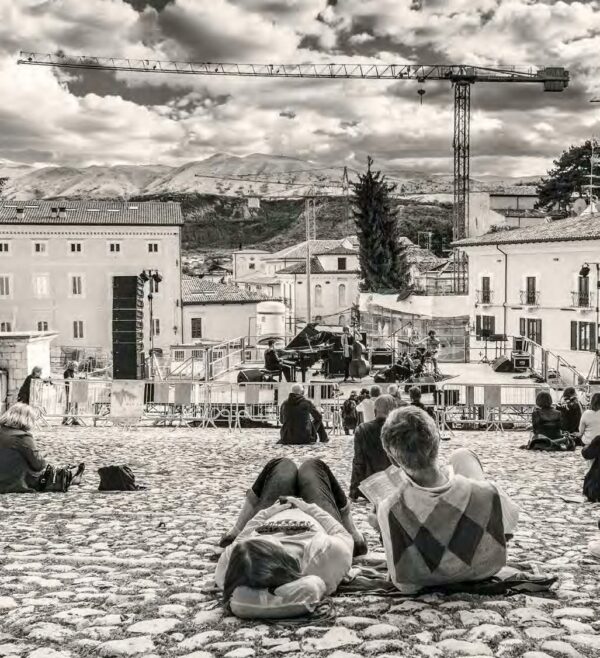 L'AQUILA - LA CITTÀ E IL NUOVO MILLENNIO - immagine 2